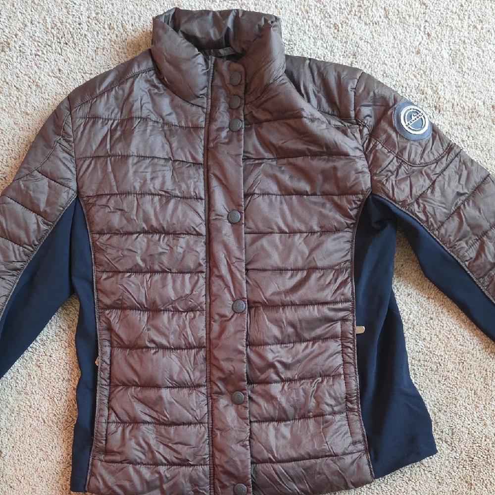NWOT Vestrum Italy Equestrian Puffer Jacker Size Small